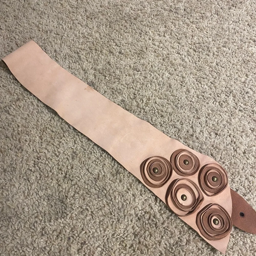 Neroli Women’s Leather Belt Flower Detail Statement Studded Belt Art to Wear